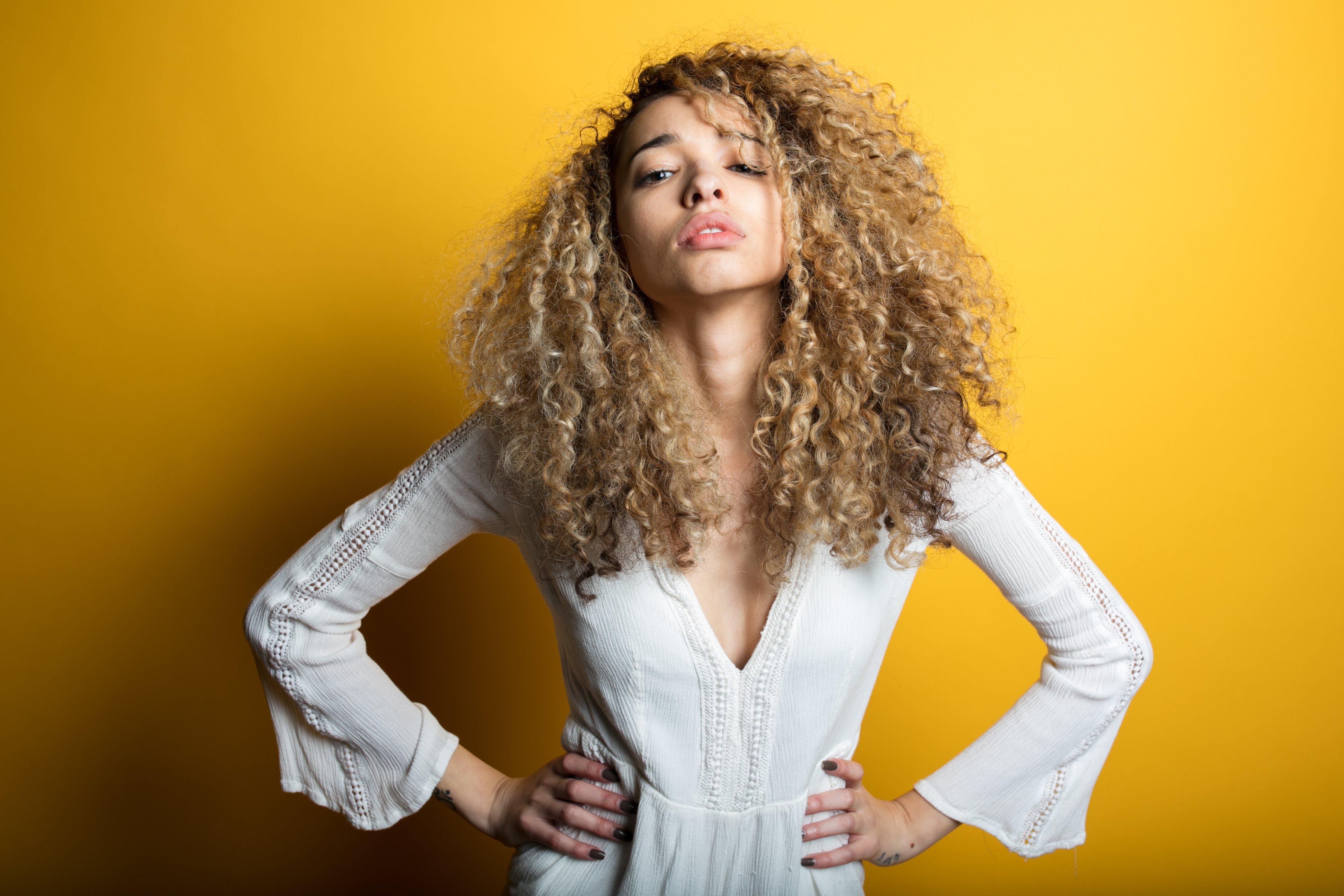 Looks with her Curly hair